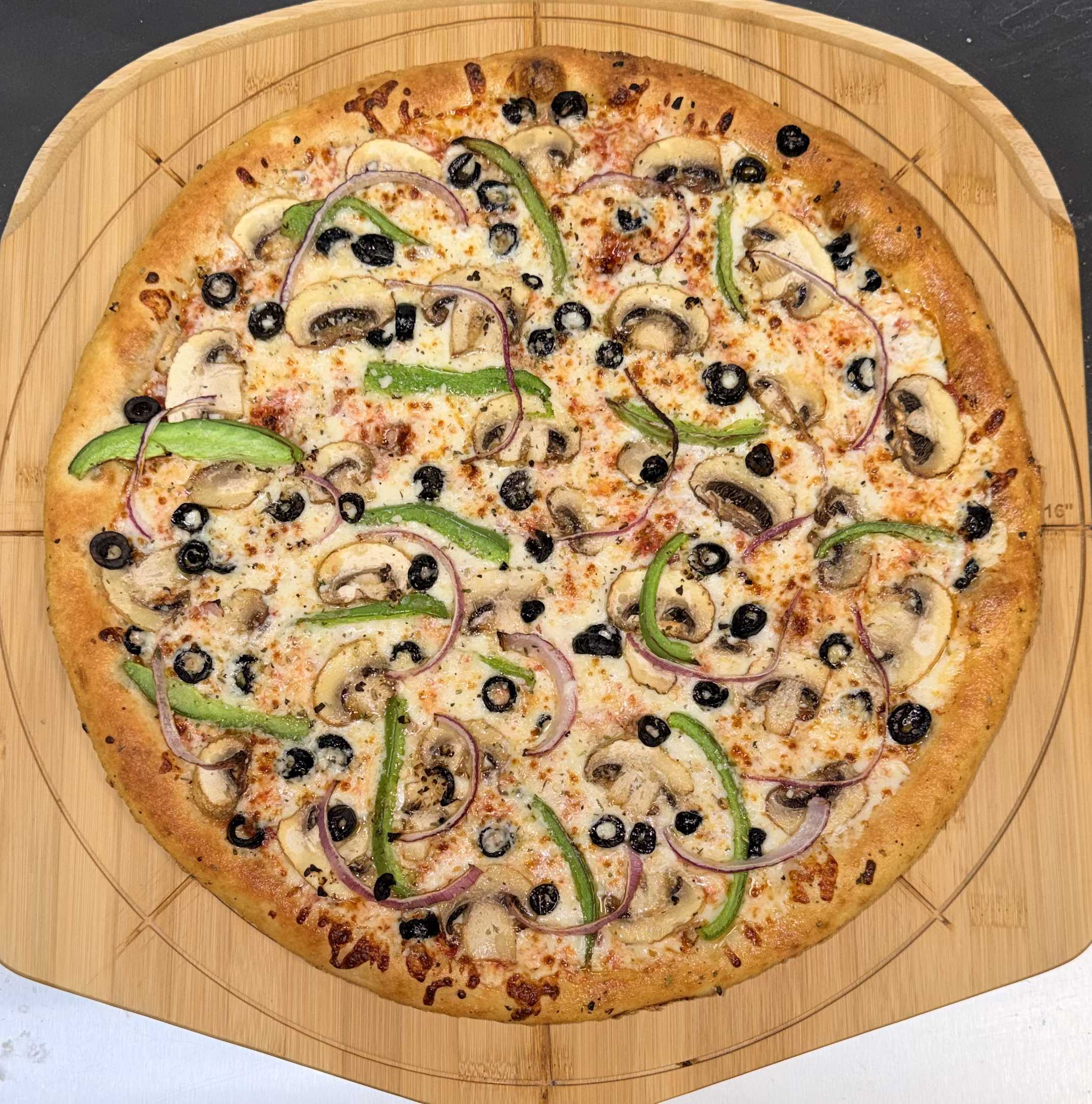 Veggie Pizza (Large)